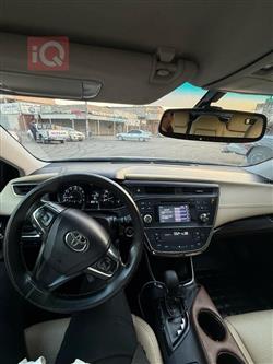 تويوتا أفالون